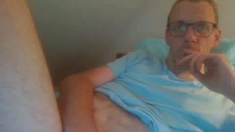 Snapshot of bernie484237 chatting on July 2026 06:34:02 PM Bernie online show from July 2026 06:34:02 PM