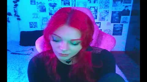 BerrieKitten online show from October 2025 06:37:01 PM