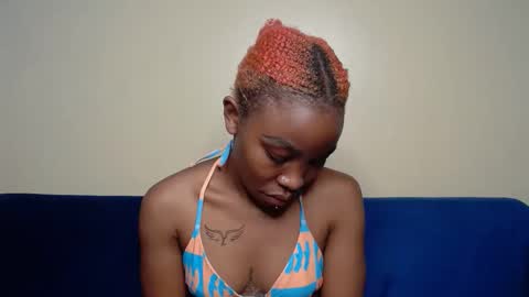 Snapshot of berries_lee chatting on November 2025 11:20:01 AM berries_lee online show from November 2025 11:20:01 AM