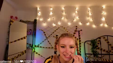 Hi Im NikaComing back online on Monday 3 online show from May 2026 01:07:02 PM