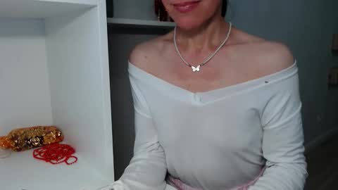 Snapshot of berry2024 chatting on May 2026 06:08:01 AM berry2024 online show from May 2026 06:08:01 AM