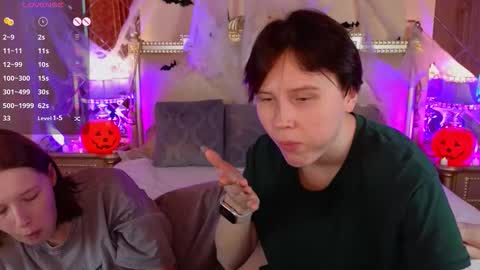 Your sweet Tara and Eva online show from October 2025 11:33:01 AM