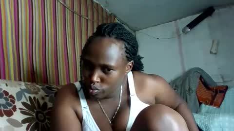 berrythighs online show from March 2026 09:04:02 PM