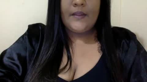 Snapshot of bess_eva chatting on July 2026 06:49:02 AM Bess Eva online show from July 2026 06:49:02 AM