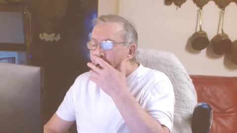 Snapshot of best127 chatting on February 2025 12:06:01 AM jean online show from February 2025 12:06:01 AM