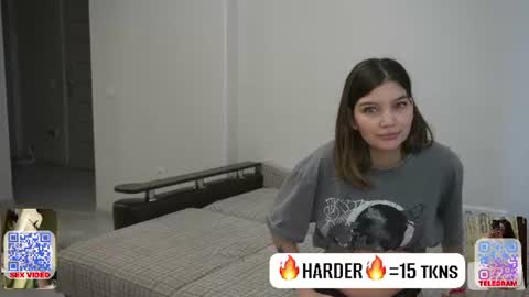Snapshot of best_fucks chatting on July 2026 05:06:02 PM AndrewEva online show from July 2026 05:06:02 PM