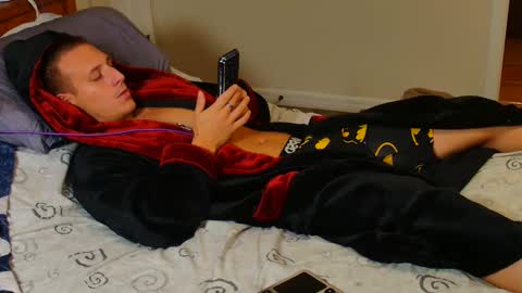 twitter zack1fisher online show from December 2024 09:52:01 PM