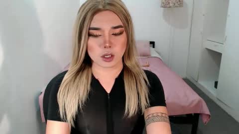 bestgirljulia online show from September 2025 02:55:01 AM
