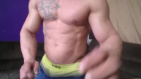 bestmuscle online show from December 2024 05:02:01 PM