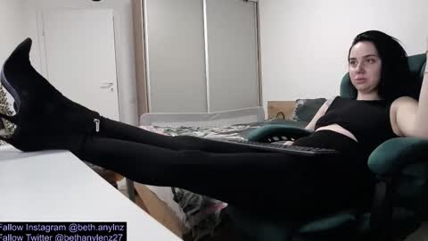 bethanylenz online show from January 2026 11:08:01 PM