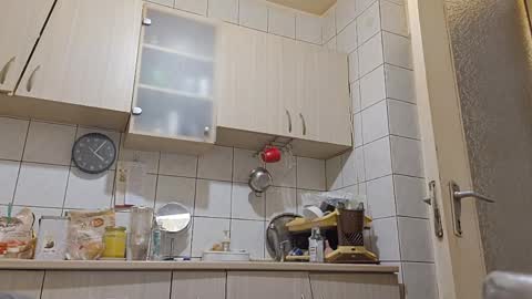 bethnorth online show from April 2026 01:05:02 AM