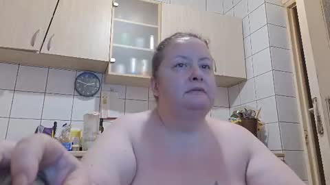 Snapshot of bethnorth chatting on June 2026 11:47:01 PM bethnorth online show from June 2026 11:47:01 PM