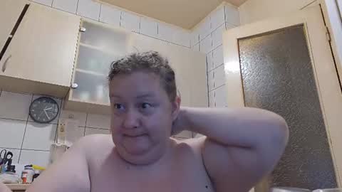 Snapshot of bethnorth chatting on July 2026 11:23:02 PM bethnorth online show from July 2026 11:23:02 PM