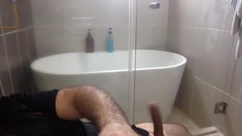 Virtual Gentleman online show from October 2025 04:33:01 PM