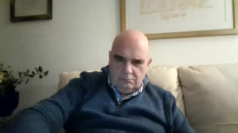 Snapshot of betta1 chatting on December 2025 12:51:02 AM betta1 online show from December 2025 12:51:02 AM