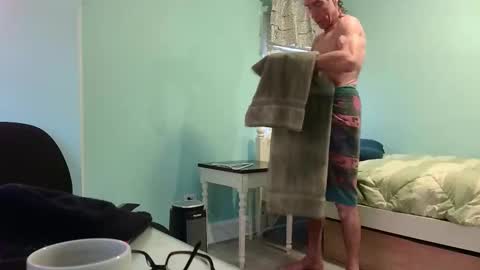 betterwithu2 online show from January 2026 09:29:01 PM