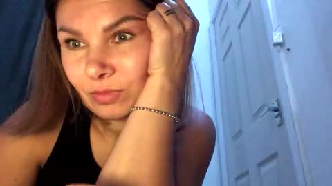 betty199175798 online show from October 2025 08:53:02 PM