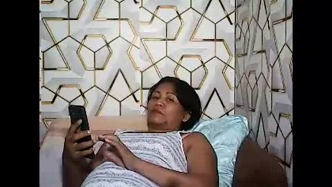 betty_83 online show from April 2026 11:43:01 AM