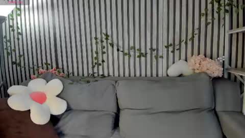 Snapshot of betty_brock chatting on June 2026 01:27:01 AM Betty online show from June 2026 01:27:01 AM