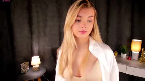 Maddie online show from February 2025 03:30:01 PM