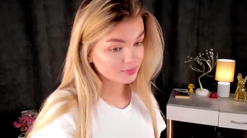 Maddie online show from March 2025 04:11:01 PM