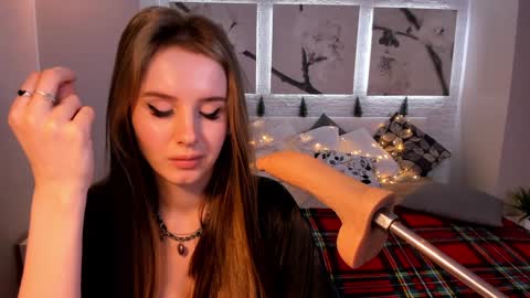 Snapshot of bettyrouse chatting on December 2024 03:58:02 AM Betty online show from December 2024 03:58:02 AM