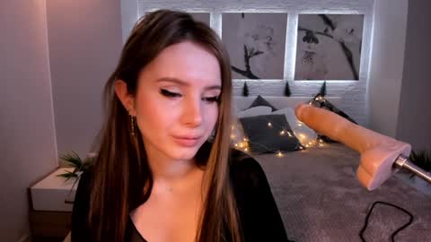 Snapshot of bettyrouse chatting on January 2025 09:36:02 PM Betty online show from January 2025 09:36:02 PM