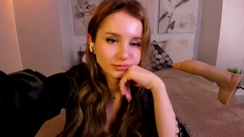 Snapshot of bettyrouse chatting on February 2025 03:42:01 AM Betty online show from February 2025 03:42:01 AM