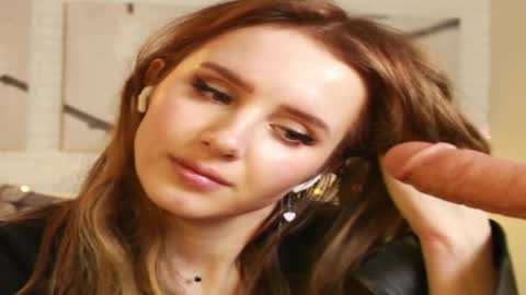 Snapshot of bettyrouse chatting on February 2025 12:41:01 AM Betty online show from February 2025 12:41:01 AM