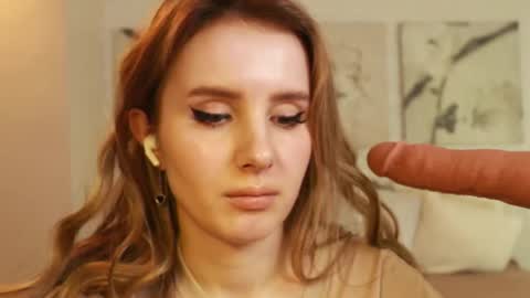 Snapshot of bettyrouse chatting on February 2025 12:54:02 AM Betty online show from February 2025 12:54:02 AM