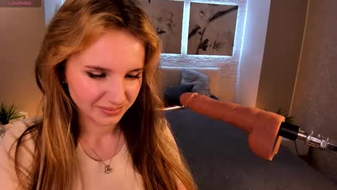 Snapshot of bettyrouse chatting on September 2025 08:53:01 PM Betty online show from September 2025 08:53:01 PM