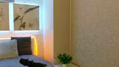 Betty online show from April 2026 08:25:02 PM