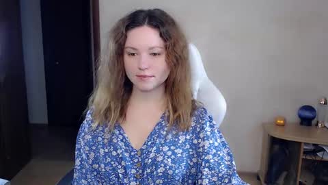 Betty online show from September 2025 09:29:02 PM