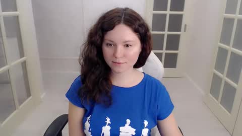 Betty online show from November 2025 06:00:02 PM