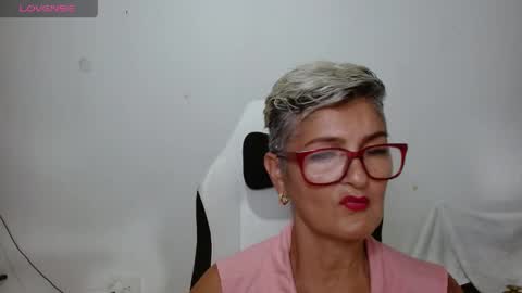 Snapshot of bety_cum3 chatting on June 2026 11:54:01 PM bibiana online show from June 2026 11:54:01 PM