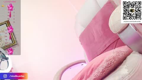 Snapshot of beuty_goddes777 chatting on January 2025 05:58:01 AM Nicolle Aviles online show from January 2025 05:58:01 AM