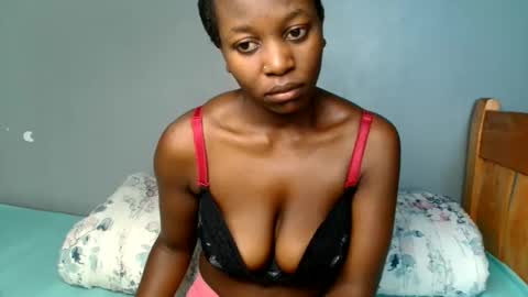 Snapshot of beverly_bay chatting on May 2026 10:52:02 AM beverly online show from May 2026 10:52:02 AM