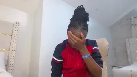 beverly online show from November 2025 06:02:02 AM