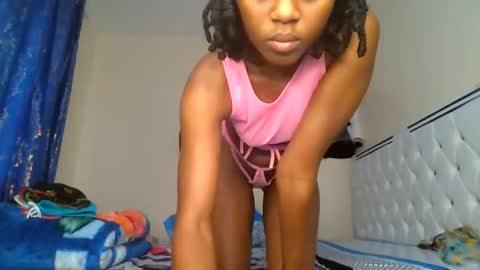 Snapshot of beverlyne5 chatting on June 2026 07:30:01 PM beverly online show from June 2026 07:30:01 PM