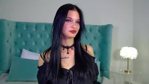 Beverly online show from February 2025 10:34:01 PM