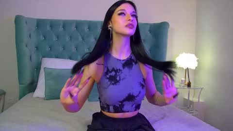 Beverly online show from February 2025 06:26:02 AM