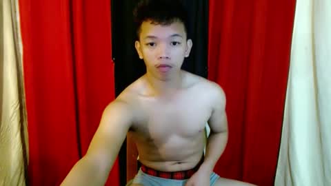 Adrian online show from February 2025 07:05:01 PM