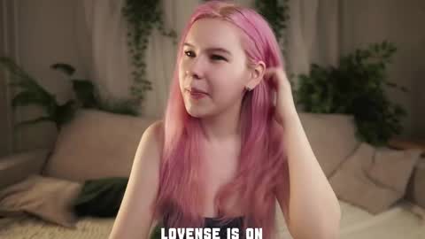 Snapshot of bezuya chatting on November 2025 01:29:01 AM Eliz online show from November 2025 01:29:01 AM