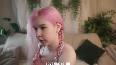 Snapshot of bezuya chatting on November 2025 01:30:01 AM Eliz online show from November 2025 01:30:01 AM