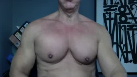 BGDKMUSCLEGUY - SELECTED BY CHATURBATE AS A TOP BROADCASTER FOR 2023 online show from March 2026 06:47:02 PM