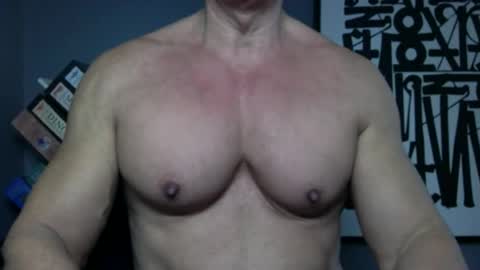 BGDKMUSCLEGUY - SELECTED BY CHATURBATE AS A TOP BROADCASTER FOR 2023 online show from April 2026 05:21:02 PM