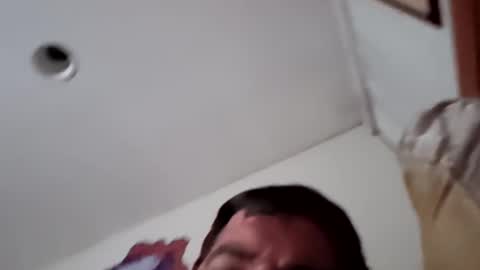 bgiamba21 online show from November 2025 11:40:02 AM