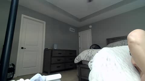 Bi sexualmilf Fansly  online show from December 2024 05:22:01 PM