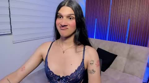 Snapshot of bianca_baldwin01 chatting on April 2026 02:27:02 AM bianca_baldwin01 online show from April 2026 02:27:02 AM