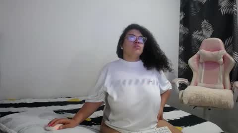 Bianca Tuesday to Sunday from 2am to 6am UTC-5 online show from February 2026 09:04:02 AM